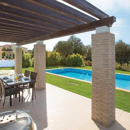 Vale Formoso Sleeps 8 Air Con Wifi * Vale Formoso (Faro)